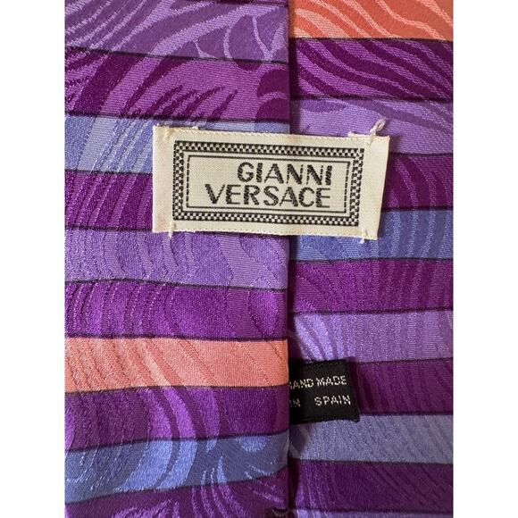 Vintage Versace Silk Tie 90s Medusa Purple Striped Made in Spain - Picture 3 of 5